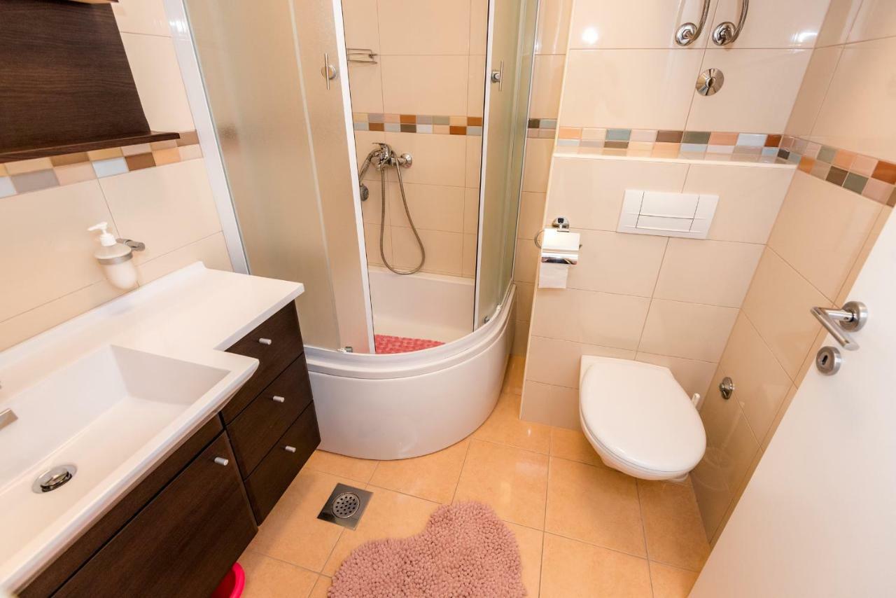 Apartmani Gelo Klek Exteriör bild
