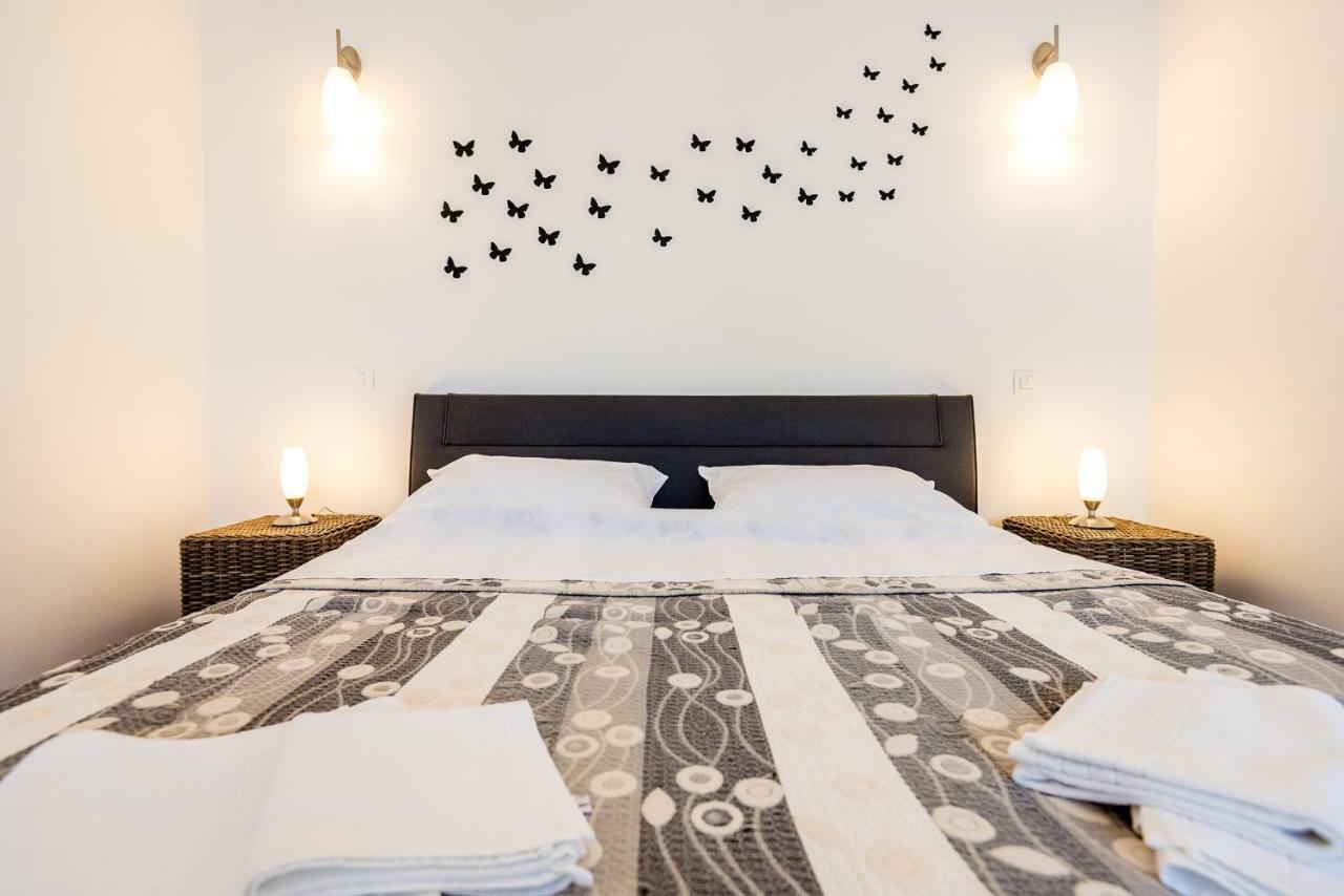 Apartmani Gelo Klek Exteriör bild
